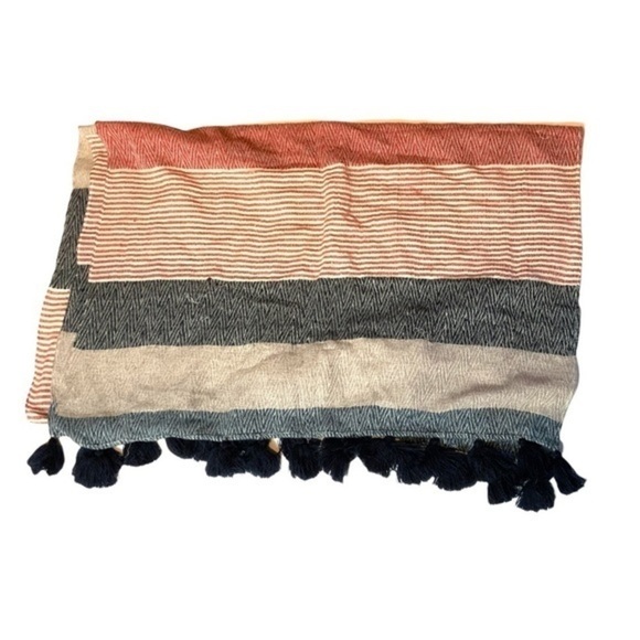Boho Lagenlook Striped multicolor blanket scarf beach wrap fringe Pom poms - Picture 2 of 3
